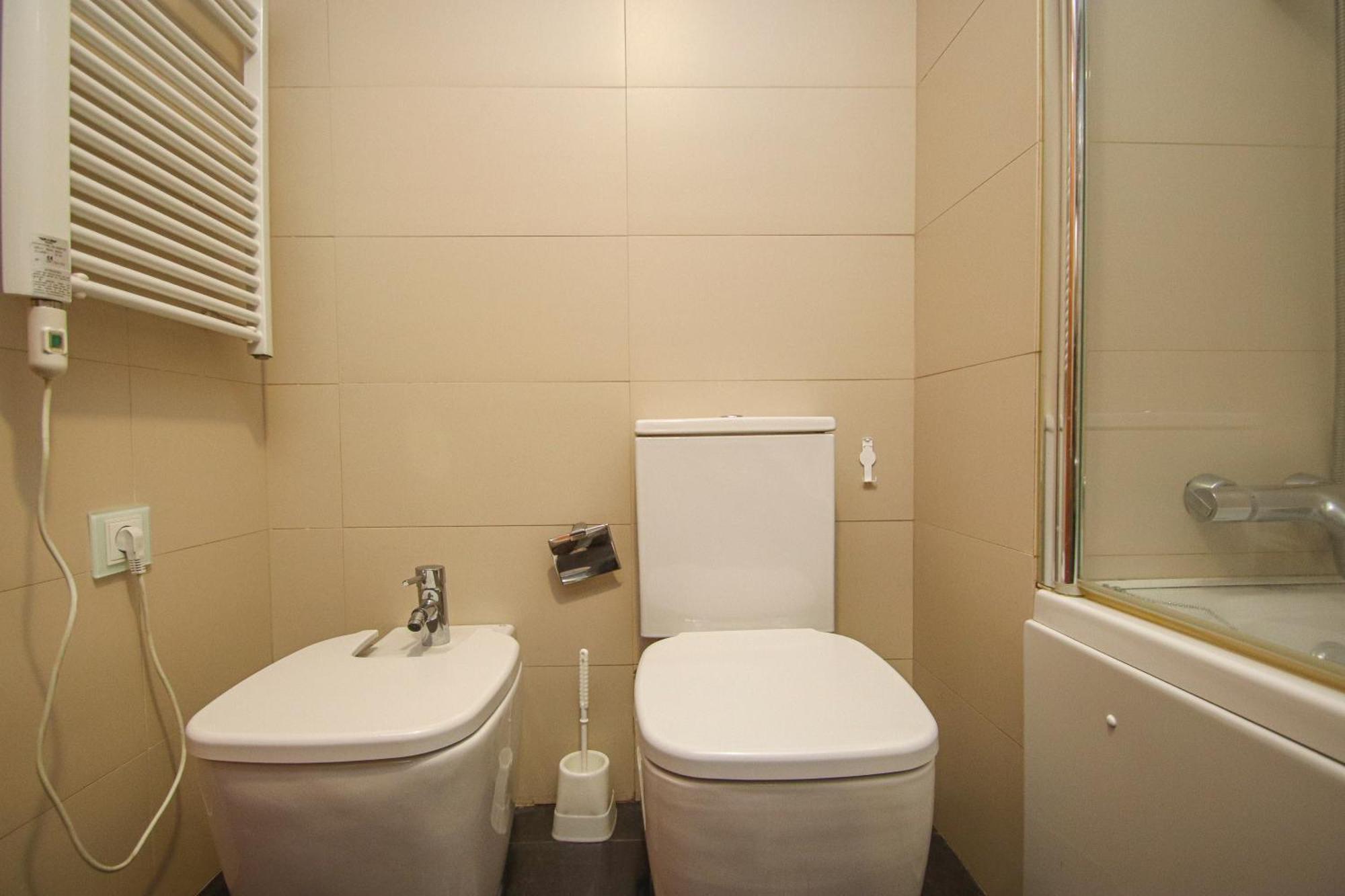 Luxury Apt In Plaza De Espana - Free Parking Seville Exterior photo