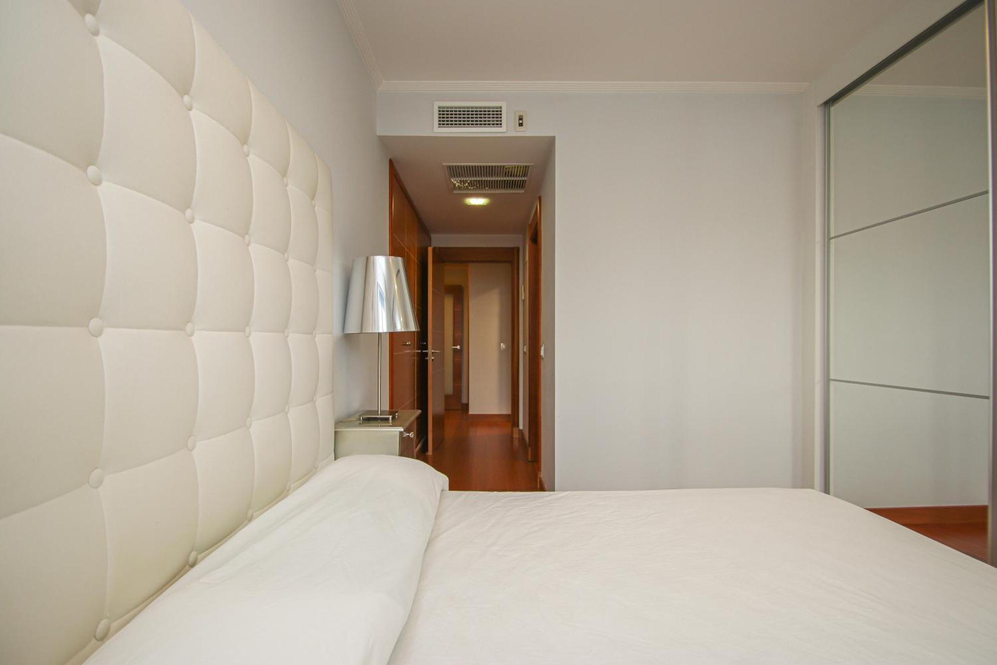 Luxury Apt In Plaza De Espana - Free Parking Seville Exterior photo