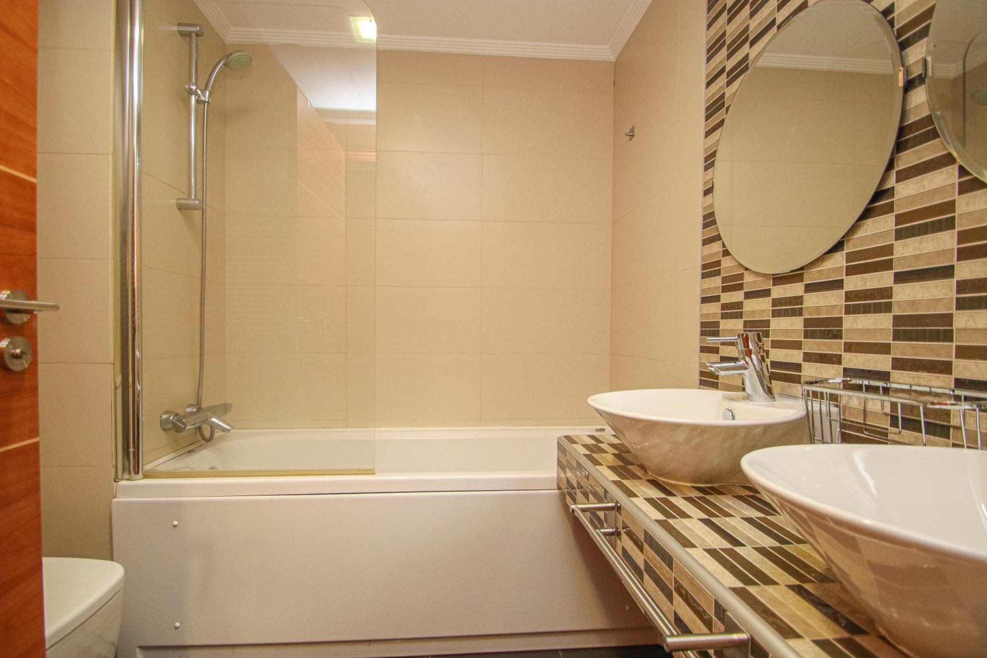 Luxury Apt In Plaza De Espana - Free Parking Seville Exterior photo